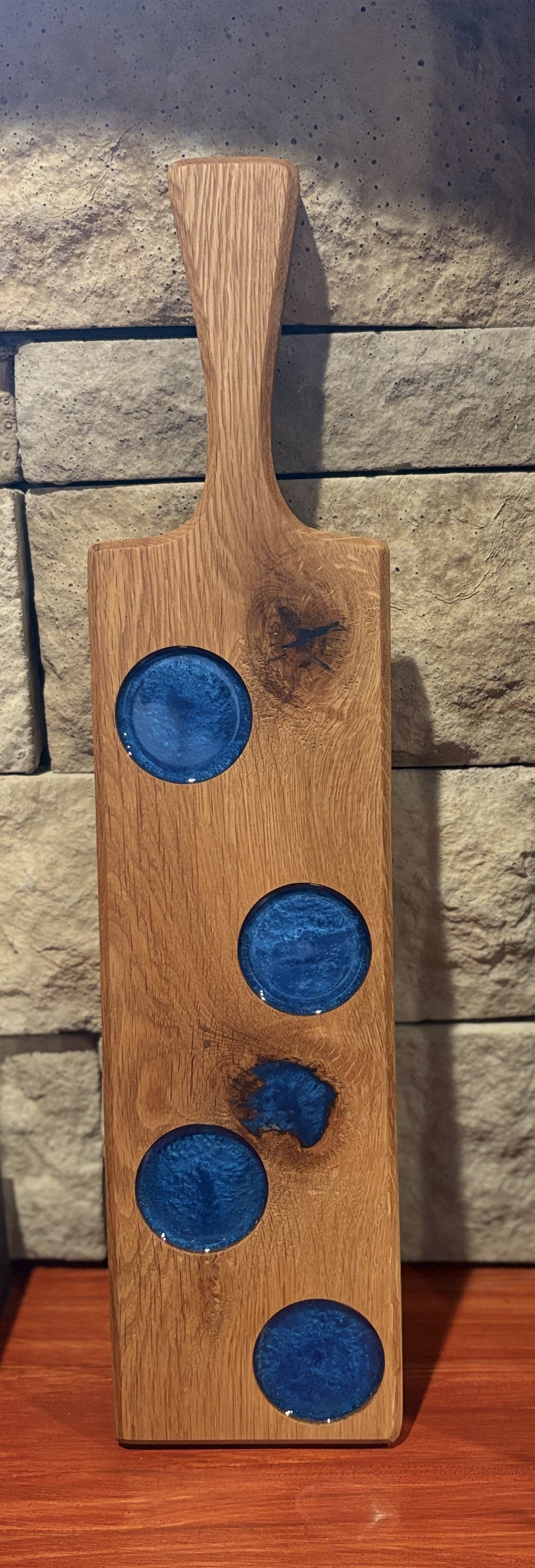 Handcrafted Oak Flight Board with Epoxy Inlay – Optional Pub or Wine Glass Set