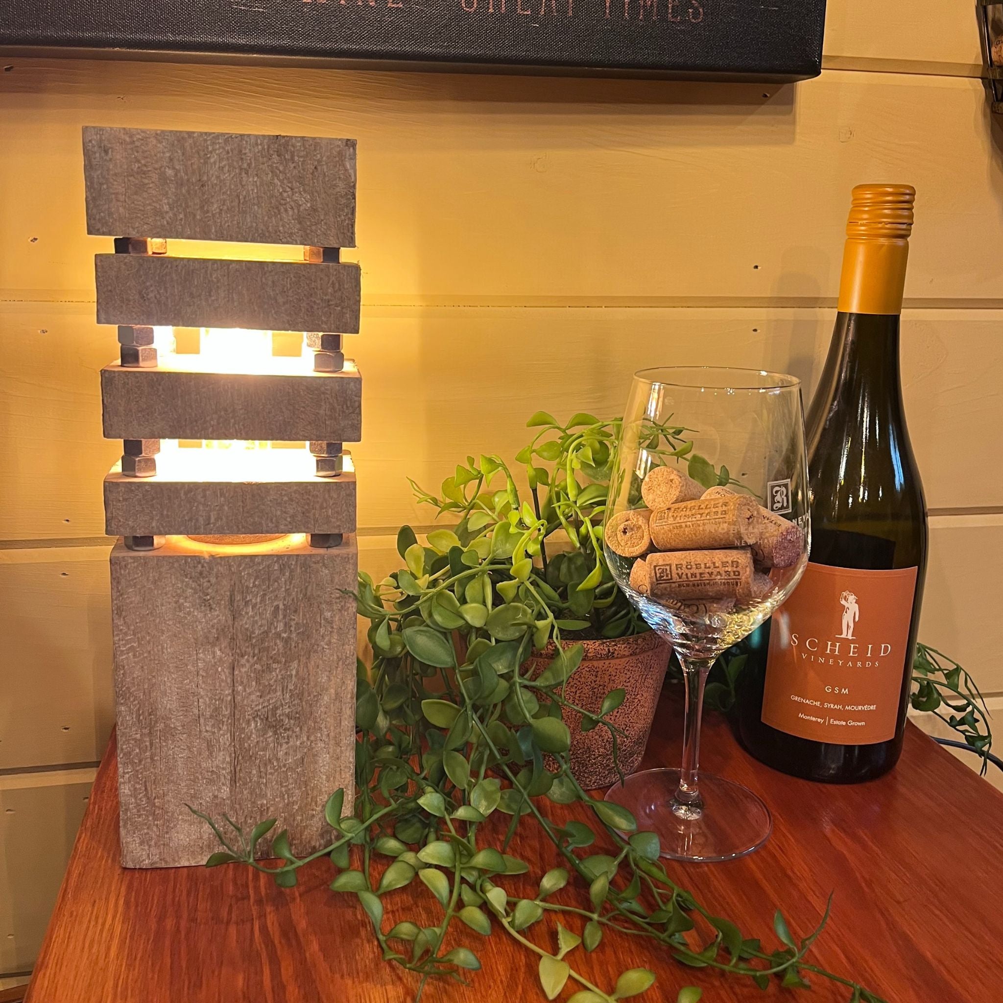 Rustic Reclaimed Barn Wood Lamp – Handcrafted Table Lamp - Vintage Farmhouse Decor